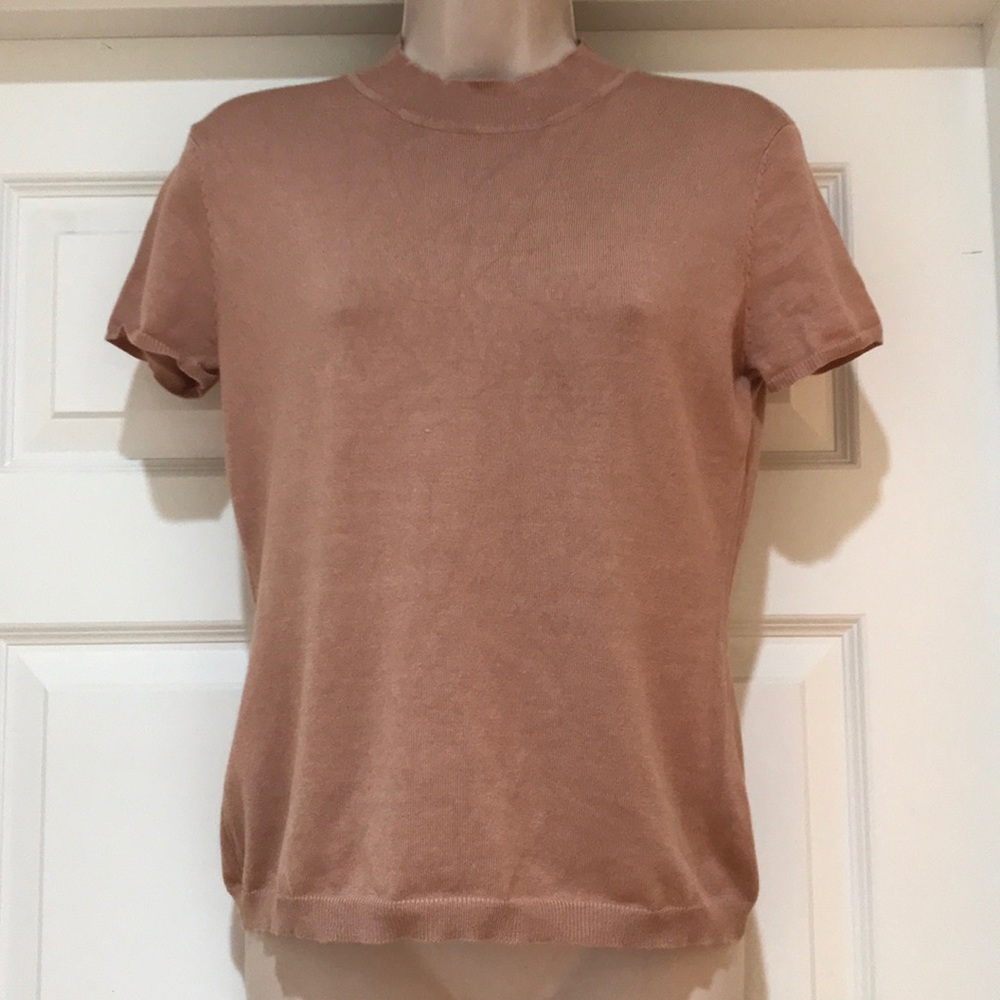 EUC Like New Philosophy Lightweight Sweater Size M